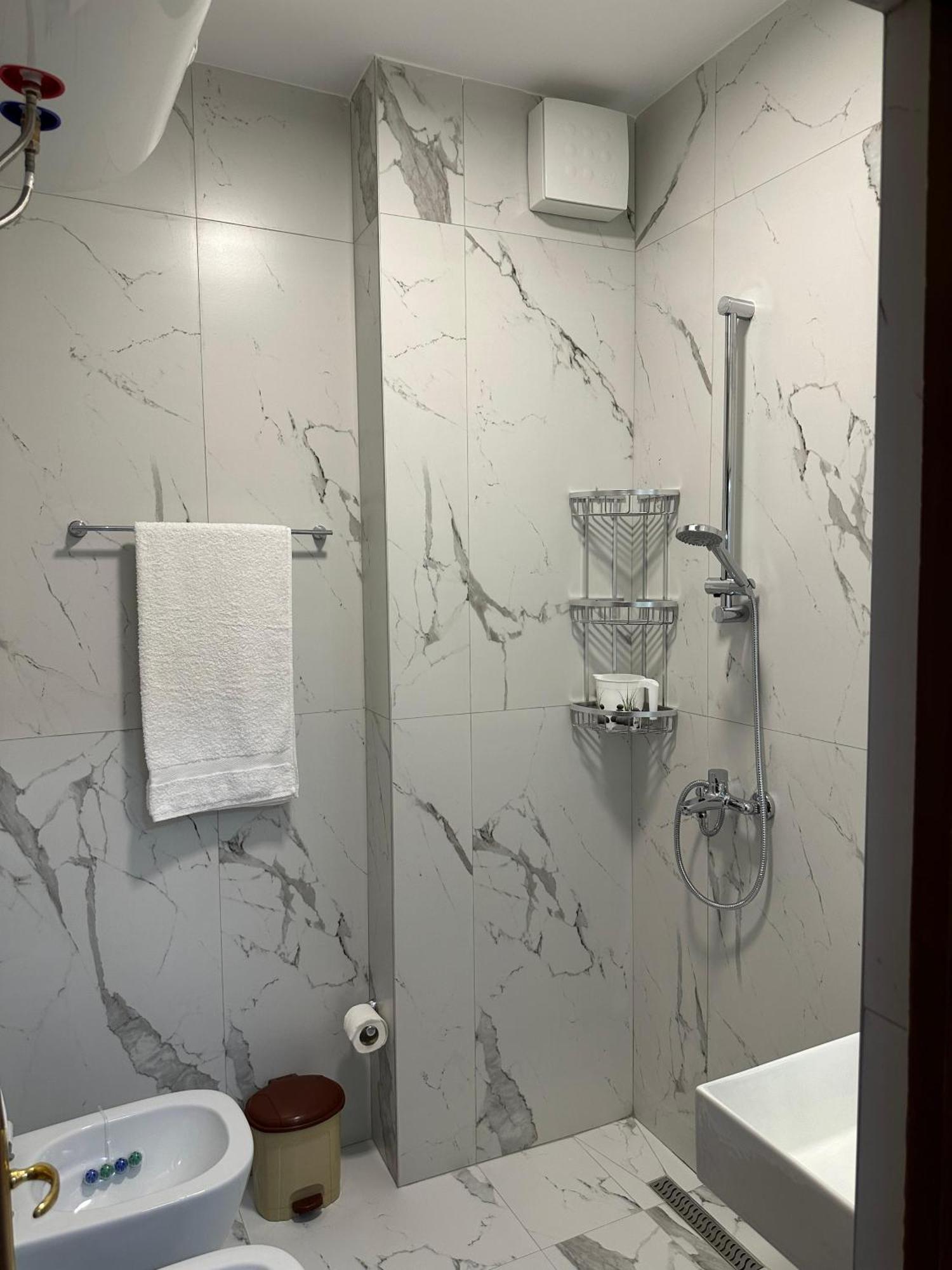 Central Haven Tiranë Ngoại thất bức ảnh